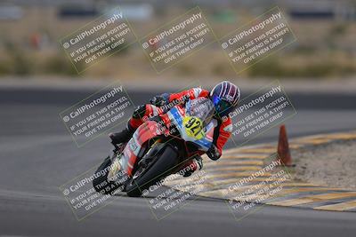 media/Dec-03-2022-CVMA (Sat) [[a3451eb8a4]]/Race 10 Amateur Supersport Open/